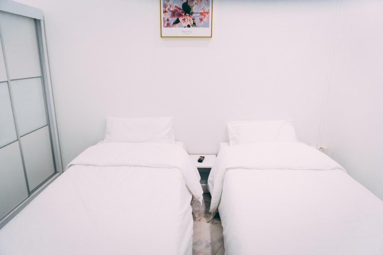 Hotel Goodnite Hogwarts George Town Esterno foto