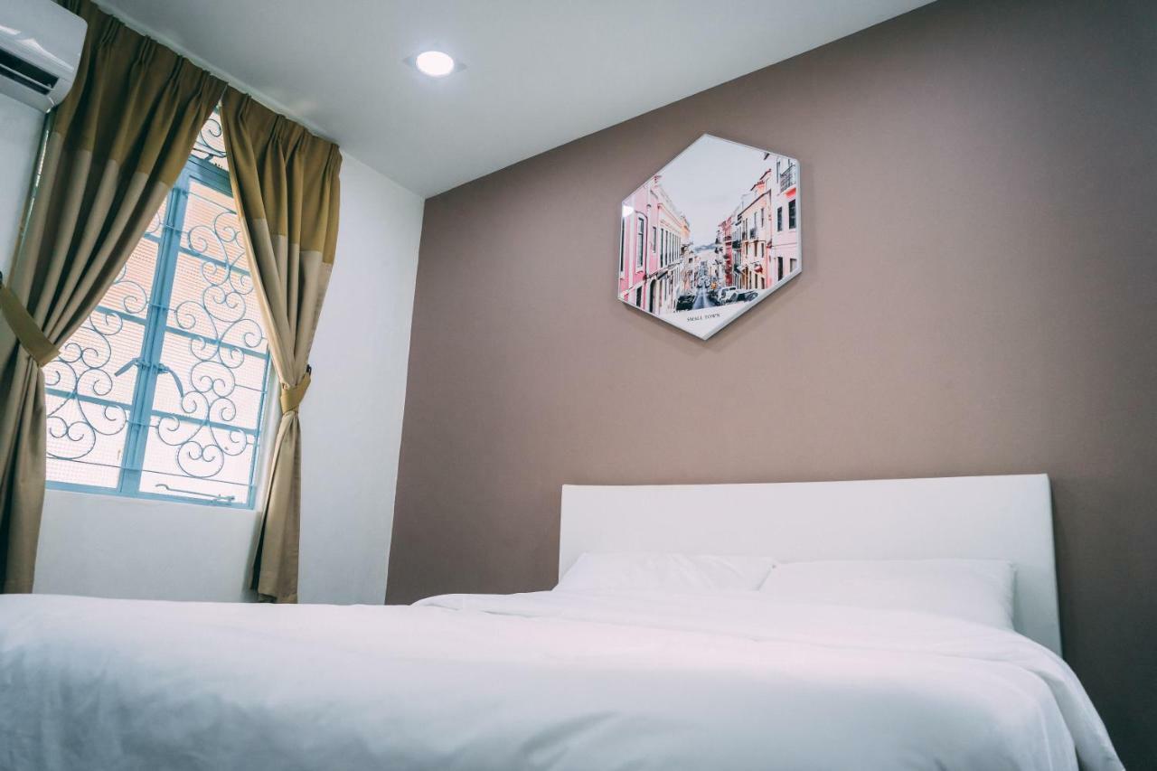 Hotel Goodnite Hogwarts George Town Esterno foto